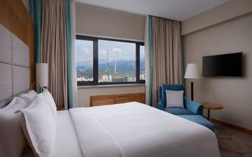 Фотографии Отель DoubleTree by Hilton Almaty г. Алматы (Казахстан) №5 Фото Отель DoubleTree by Hilton Almaty г. Алматы 5
