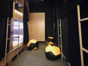 Фотографии Хостелы Yellow Park Hostel г. Алматы (Казахстан) №1 Фото Хостелы Yellow Park Hostel г. Алматы 1