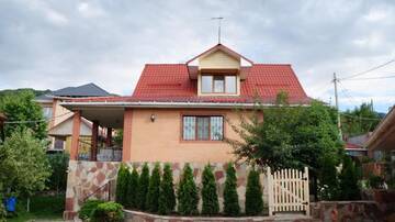Фотографии Виллы Karloff Villa г. Алматы (Казахстан) №1 Фото Виллы Karloff Villa г. Алматы 1