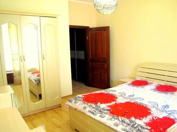 Фотографии Проживание в семье Guest House On Abdulliny Street 54 г. Алматы (Казахстан) №1 Фото Проживание в семье Guest House On Abdulliny Street 54 г. Алматы 1