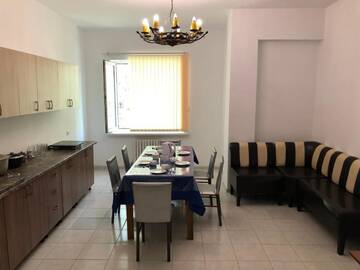 Фотографии Хостелы Yellow hostel park г. Алматы (Казахстан) №1 Фото Хостелы Yellow hostel park г. Алматы 1