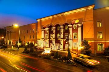 Фотографии Отель Grand Tien Shan Hotel г. Алматы (Казахстан) №2 Фото Отель Grand Tien Shan Hotel г. Алматы 2