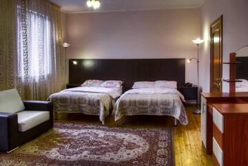 Фотографии Гостевой дом Guest House on Sadovaya г. Алматы (Казахстан) №1 Фото Гостевой дом Guest House on Sadovaya г. Алматы 1