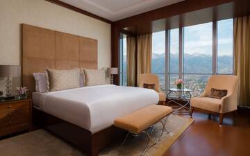 Фотографии Отель Отель Ritz-Carlton Алма-Ата г. Алматы (Казахстан) №2 Фото Отель Отель Ritz-Carlton Алма-Ата г. Алматы 2