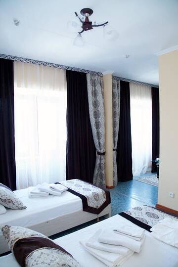 Фото номера Люкс Отель Aksunkar Airport Hotel г. Алматы 6