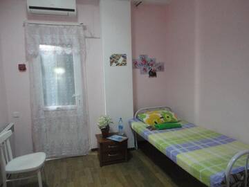 Фото номера Просторный одноместный номер Хостелы Amigo Hostel Almaty г. Алматы 2