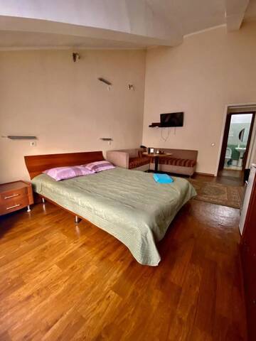 Фото номера Двухместный номер с 1 кроватью Хостелы Esentai Hostel г. Алматы 4