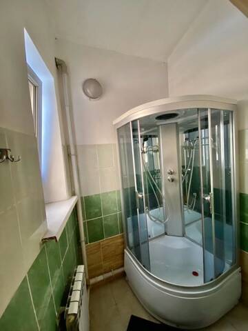 Фото номера Двухместный номер с 1 кроватью Хостелы Esentai Hostel г. Алматы 8