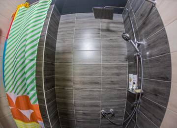 Фото номера Двухместный номер эконом-класса с 1 кроватью Хостелы Hostel Loco г. Алматы 9