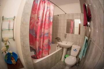 Фото номера Стандартный номер-студио Хостелы Hostel Loco г. Алматы 11