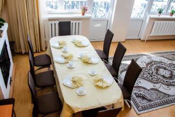 Фото номера Дом с 4 спальнями Дома для отпуска Shymbulak Resort House г. Алматы 45