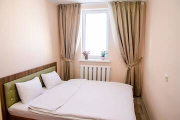 Фото номера Дом с 4 спальнями Дома для отпуска Shymbulak Resort House г. Алматы 21