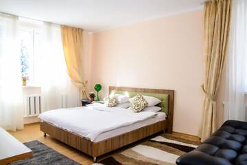 Фото номера Дом с 4 спальнями Дома для отпуска Shymbulak Resort House г. Алматы 22