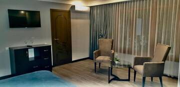 Фото Отель Hotel Monroe г. Алматы 1