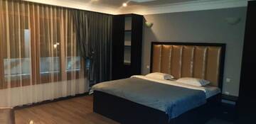 Фото номера Стандартный двухместный номер с 1 кроватью Отель Hotel Monroe г. Алматы 12