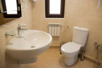 Фото номера Номер-студио Делюкс с кроватью размера &quot;king-size&quot; Отель Irbis Inn г. Алматы 23