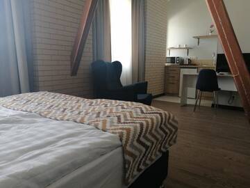 Фото номера Стандартный номер-студио Отель Irbis Inn г. Алматы 3