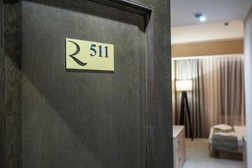 Фото номера Одноместный номер эконом-класса Отель Renion Park Hotel г. Алматы 8