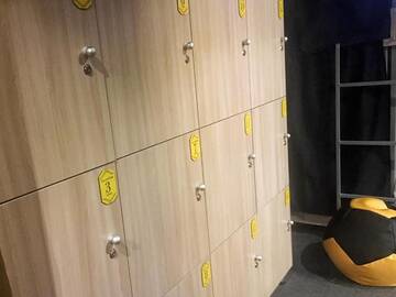 Фото номера Спальное место на двухъярусной кровати в общем номере для мужчин и женщин Хостелы Yellow Park Hostel г. Алматы 13