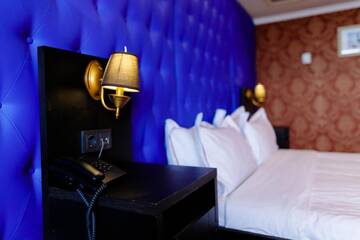 Фото номера Двухместный номер Делюкс с 1 кроватью Отель Grand Opera Hotel г. Алматы 2