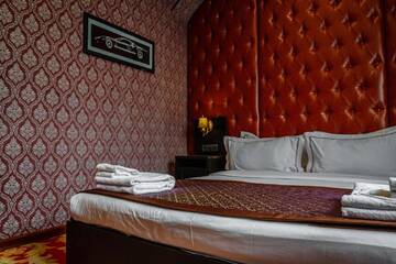 Фото номера Стандартный номер с кроватью размера &quot;king-size&quot; Отель Grand Opera Hotel г. Алматы 8