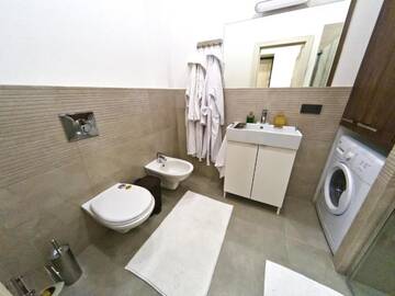 Фото номера Апартаменты с балконом Отель Opera Apartments г. Алматы 18