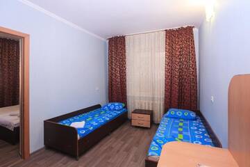 Фото номера Четырехместный номер Отель Sunkar Hotel г. Алматы 4