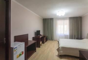 Фото номера Улучшенный люкс Отель Sunkar Hotel г. Алматы 9