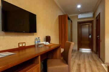 Фото номера Двухместный номер с 1 кроватью Отель Sacvoyage Hotel г. Алматы 11