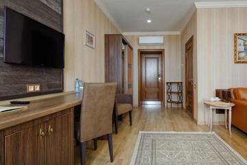 Фото номера Двухместный номер Делюкс с 1 кроватью Отель Sacvoyage Hotel г. Алматы 5