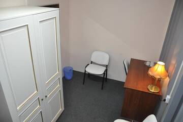 Фото номера Кровать в общем 3-местном номере для мужчин и женщин Хостелы Hostel 24 г. Алматы 12