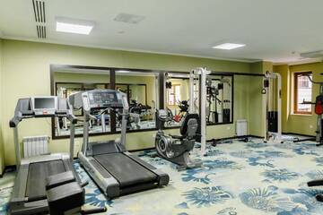 Фото номера Стандартный номер с кроватью размера &quot;king-size&quot; Отель Shera Inn Hotel г. Алматы 36