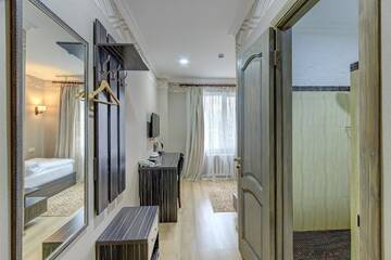 Фото номера Стандартный одноместный номер Отель Resident Hotel Almaty г. Алматы 4