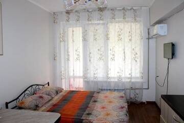Фото номера Номер-студио с балконом Апартаменты Apartments Zhambyl 159 г. Алматы 12
