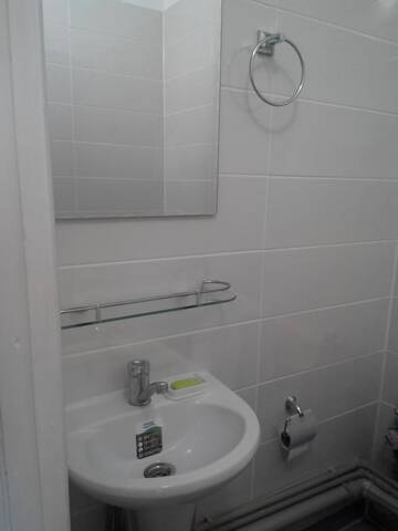 Фото номера Номер-студио с балконом Апартаменты Apartments Zhambyl 159 г. Алматы 7