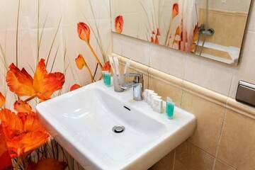 Фото номера Апартаменты с 2 спальнями Апартаменты AHome 34 at Dostyk 117B г. Алматы 19