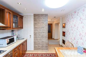 Фото номера Апартаменты с 2 спальнями Апартаменты AHome 34 at Dostyk 117B г. Алматы 17