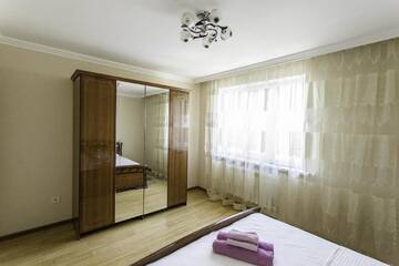 Фото номера Апартаменты с 1 спальней Апартаменты AHome 03 at Balzak 8D г. Алматы 10