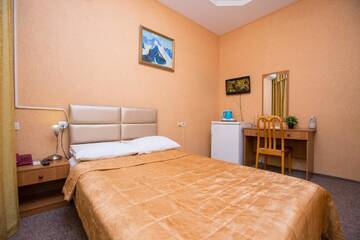 Фото номера Двухместный номер с 1 кроватью Отель Hotel Saya г. Алматы 6