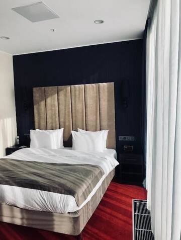 Фото номера Стандартный двухместный номер с 1 кроватью Отель Maqan Hotel Almaty г. Алматы 12