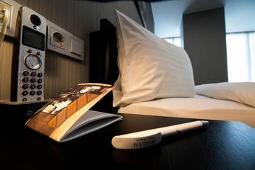 Фото номера Стандартный двухместный номер с 1 кроватью Отель Maqan Hotel Almaty г. Алматы 16