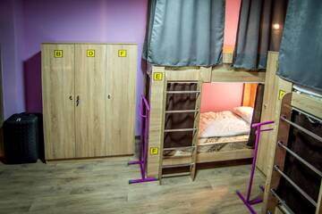 Фото номера Кровать в общем 6-местном номере для женщин Хостелы DA Hostel Almaty г. Алматы 3