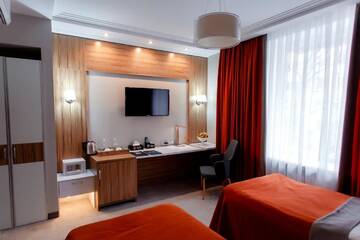 Фото номера Улучшенный люкс Отель Mildom Premium Hotel г. Алматы 6
