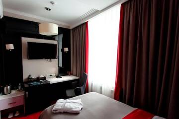 Фото номера Улучшенный одноместный номер Отель Mildom Premium Hotel г. Алматы 10