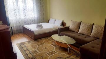 Фото Апартаменты AHome 01 on Balzak street г. Алматы 1