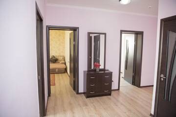 Фото номера Апартаменты с 1 спальней Апартаменты AHome 12 on Balzak street г. Алматы 16