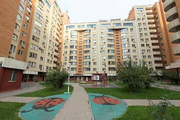 Фото номера Апартаменты с балконом Апартаменты Уютная квартира в центре 423 г. Алматы 18