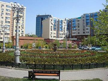 Фото номера Апартаменты с балконом Апартаменты Уютная квартира в центре 423 г. Алматы 7