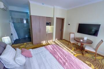Фото номера Стандартный двухместный номер с 1 кроватью Отель Beis Spa Hotel Resort г. Алматы 12