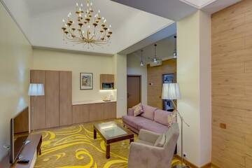 Фото номера Люкс с 1 спальней Отель Beis Spa Hotel Resort г. Алматы 8